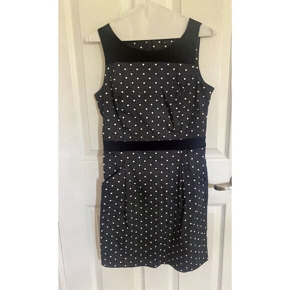 Tommy Hilfiger Dresses & Skirts - 3/$15 SALE - Tommy Hilfiger Blue/White Polka Dot Sheath Dress Women’s Size 6
